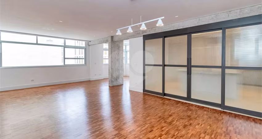 Apartamento  a venda  com 215m²  3 quartos e 2 vagas