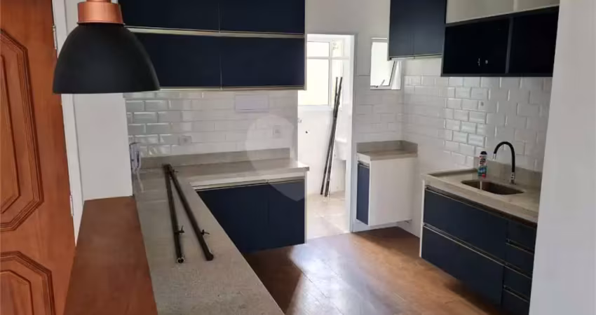 Apartamento reformado em moema - proximo estação metro moema - 03 dormitorios e 01 vaga.