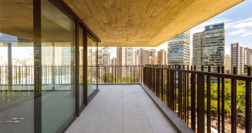 Moema Pássaros/ Vila Uberabinha- 4 suites, 4 vagas com lazer- novo ,andar alto