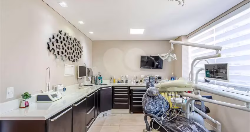Sala comercial à venda na Rua Professor Artur Ramos, --, Jardim Europa, São Paulo