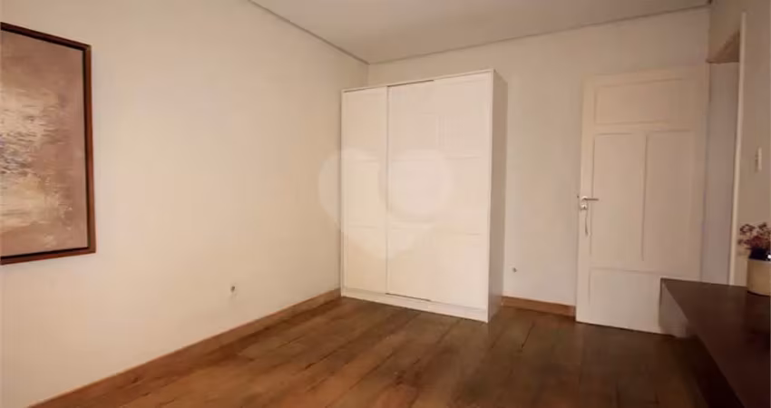 Apartamento com 2 quartos à venda na Rua Sampaio Vidal, --, Jardim Europa, São Paulo