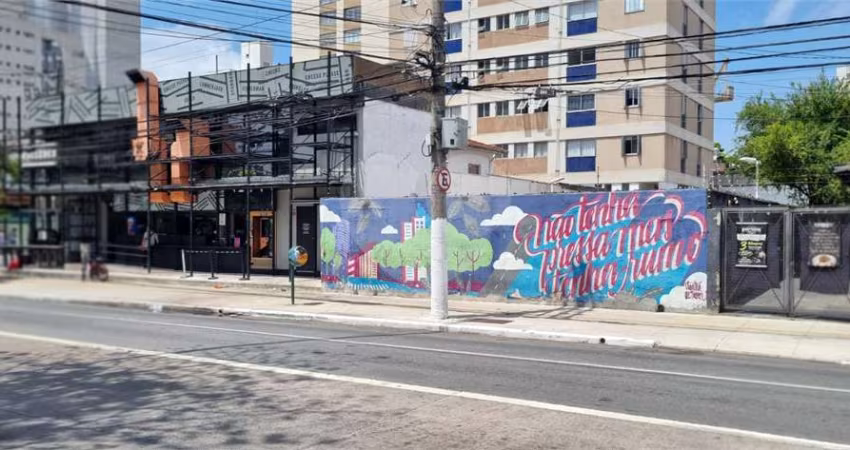 Terreno á venda Brooklin - São Paulo SP - 270 m2 total, a 200 m Estação Berrini