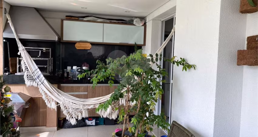 Apartamento na Aclimação á venda - São Paulo SP - 4 quartos (3 suite), 3 vagas, Varanda Gourmet