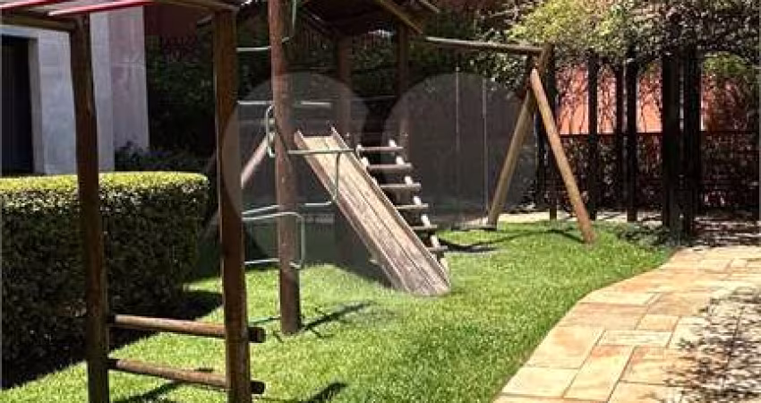 Apartamento em Moema