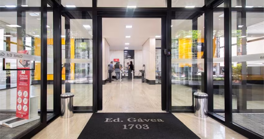 Oportunidade no Brooklin! Sala Comercial de 126 m² com 4 Vagas