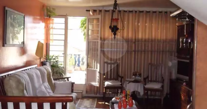 Casa com 3 quartos à venda na Rua Doutor Octacílio Câmara Silveira, --, Saúde, São Paulo