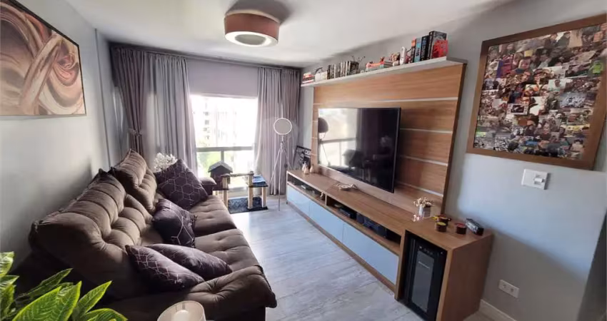 Apartamento com 3 quartos à venda na Rua Francisco Leitão, --, Pinheiros, São Paulo