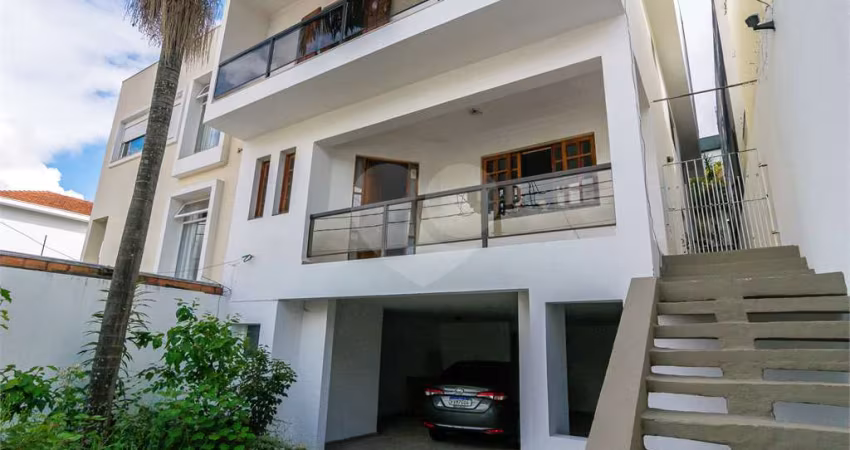 CASA PLANALTO PAULISTA, 297 METROS2 , 3 SUITES E 5 VAGAS DE GARAGEM
