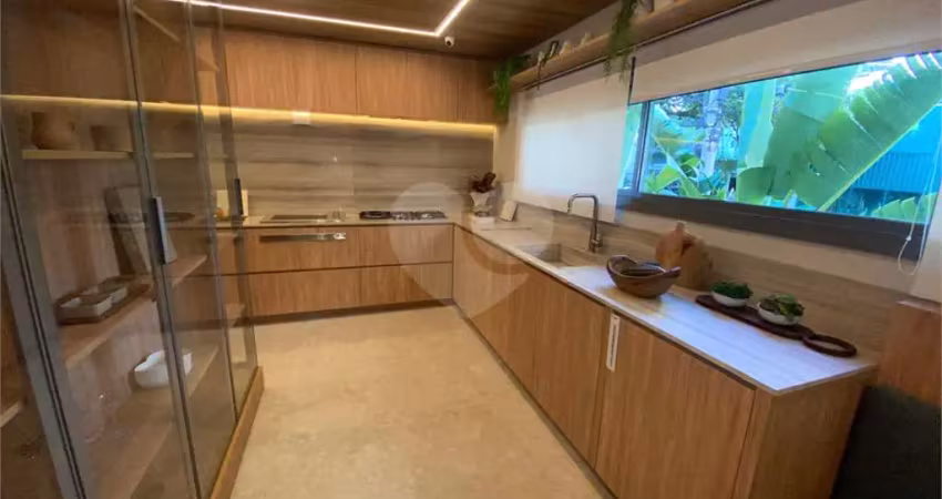 Apartamento a venda em moema, perto do ibirapuera, com 215 m2, 3 suítes e 3 vagas