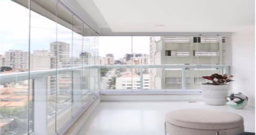 Excelente apartamento com 174 m² na região da Vila Clementino em Condomínio Maravilhoso.