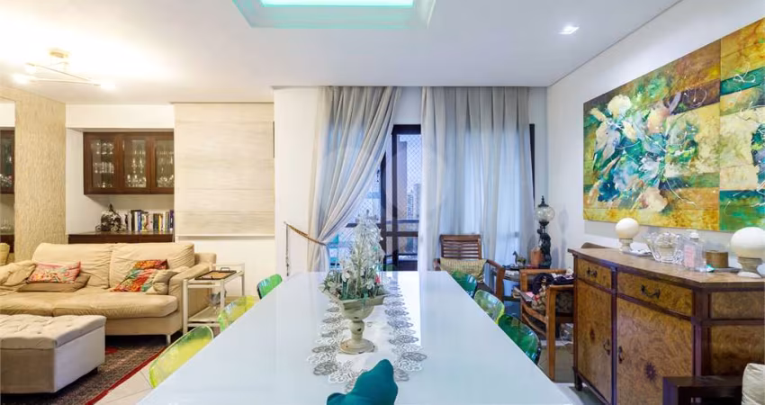Cobertura de 173m2, 3 dormitórios, 2 suítes, 1 vaga, piscina e churrasqueira privativas, no Paraíso.