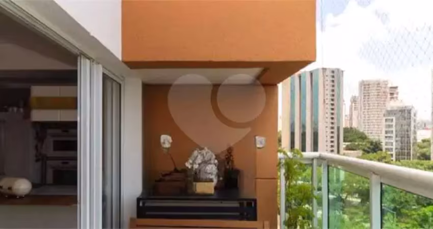 Apartamento duplex à venda de 83 m² na vila mariana de 2 suites e 2 vagas.