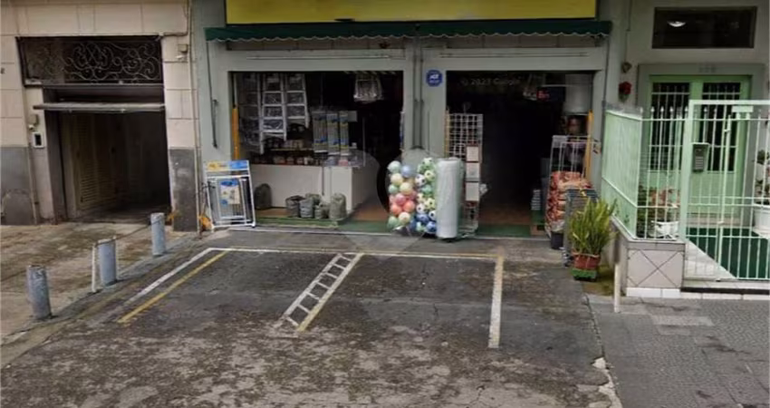 Loja / Salão Comercial | Santa Cecília | 271m²