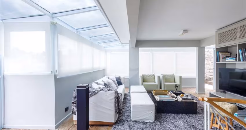 Apartamento à venda de 148,72 m² no Jardim Paulista de 1 dormitório com suite e 2 vagas.
