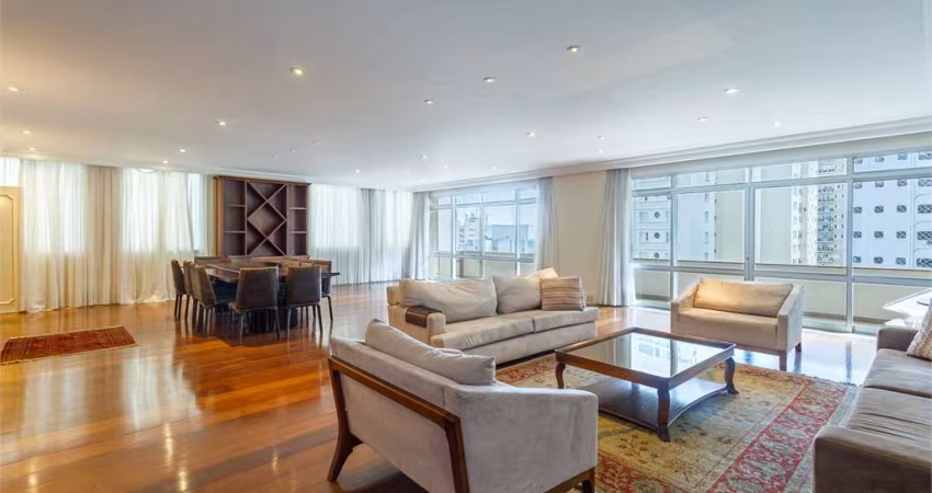 Apartamento amplo na Alameda Joaquim Eugênio de Lima , 350m²