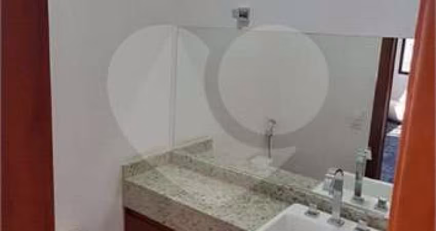 Sala de 200m2 para locação.