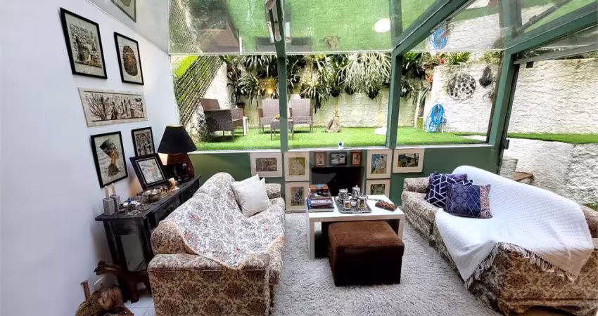 Garden com 270 metros úteis em empreendimento vintage próximo ao colégio dante