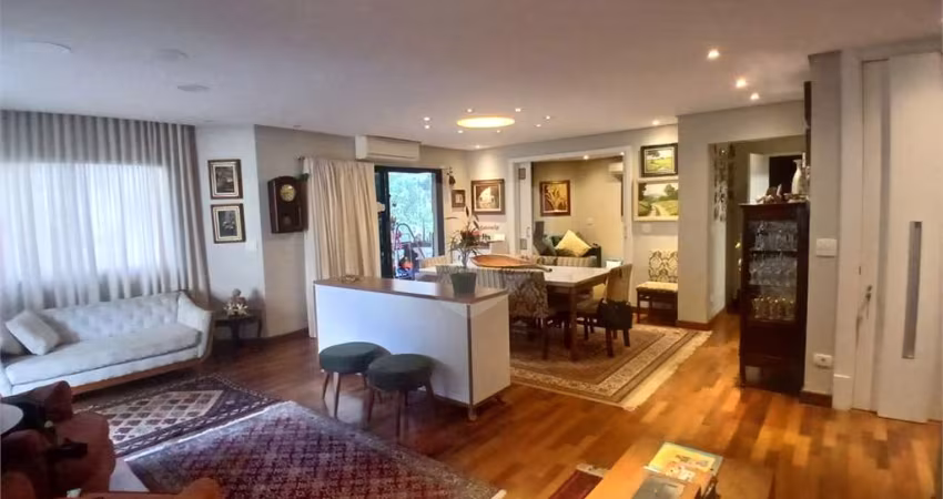 Apartamento Alto Padrão 3 Suítes e 4 Vagas na Vila Uberabinha – 500m do Parque Ibirapuera