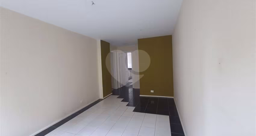 Apartamento para venda nos Jardins, com 91,32m², 2 dormitórios sendo 1 suíte com closet e sacada. sala 2 ambientes, 1 vaga.