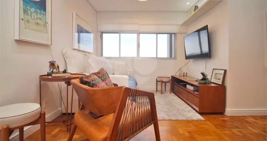 Apto mobiliado no paraiso, próx. à paulista e beneficêcia portuguesa, reformado, 2 dorm.(1 ste), 1 vaga, ar cond., andar alto