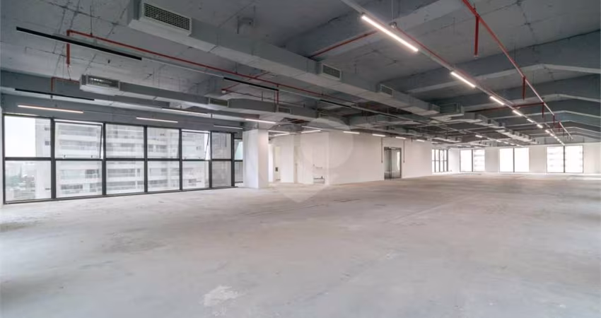 Lage corporativa a venda com 10 vagas, 534 m² na Av. das Nações Unidas em Santo Amaro