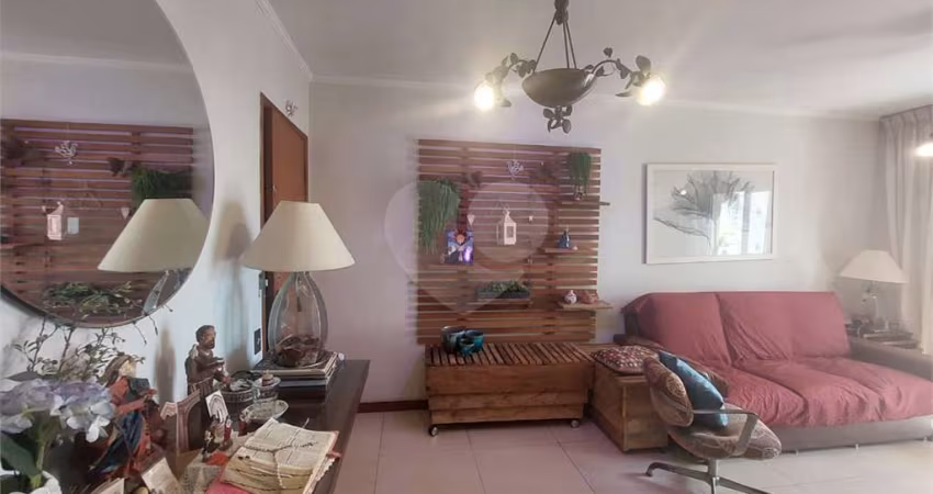 Apartamento em Moema, 3 quartos, 2 banheiros, 1 vaga, lazer completo.
