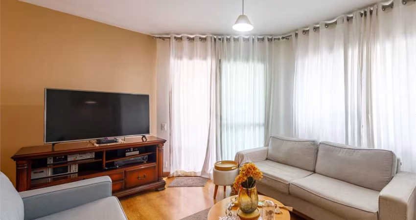 Apartamento a venda com 120m2  4 dorms(1 suite) e 3 vagas