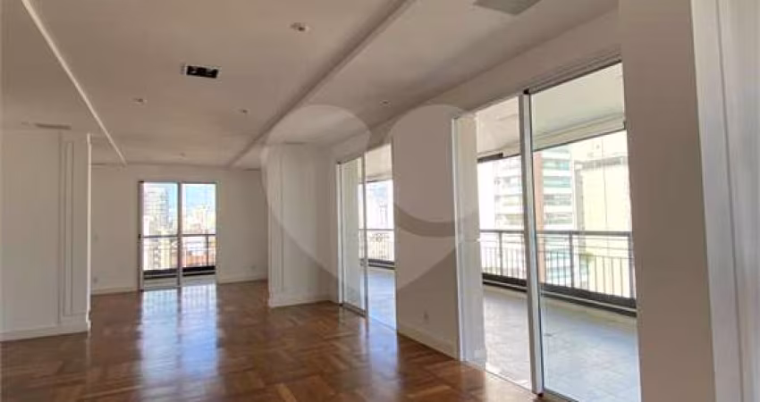 Apartamento-São Paulo-MOEMA | Ref.: REO617419
