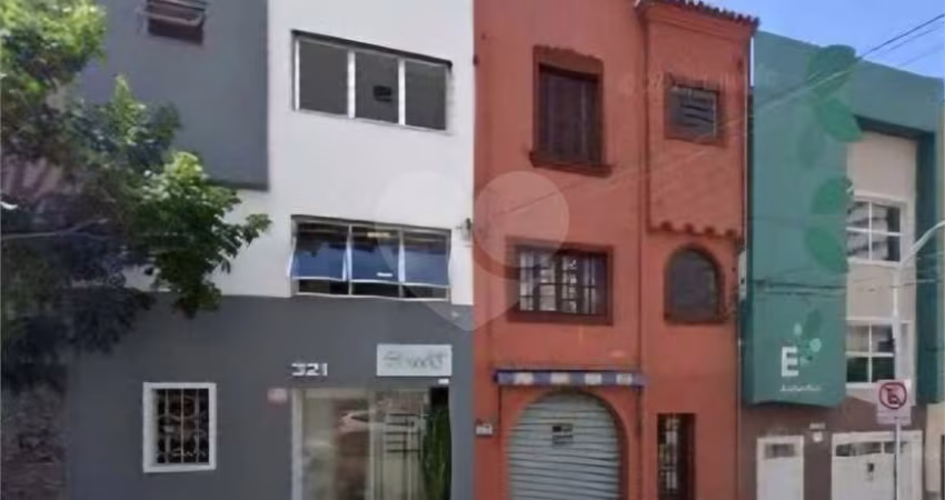 Pinheiros | Apartamento | 70m² | 2 domitórios | 1 banheiro