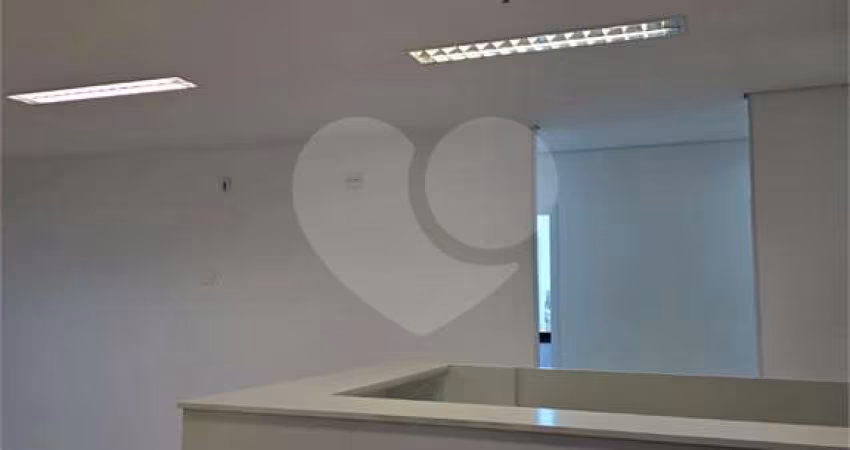 Comercial-São Paulo-SANTO AMARO | Ref.: REO1096840