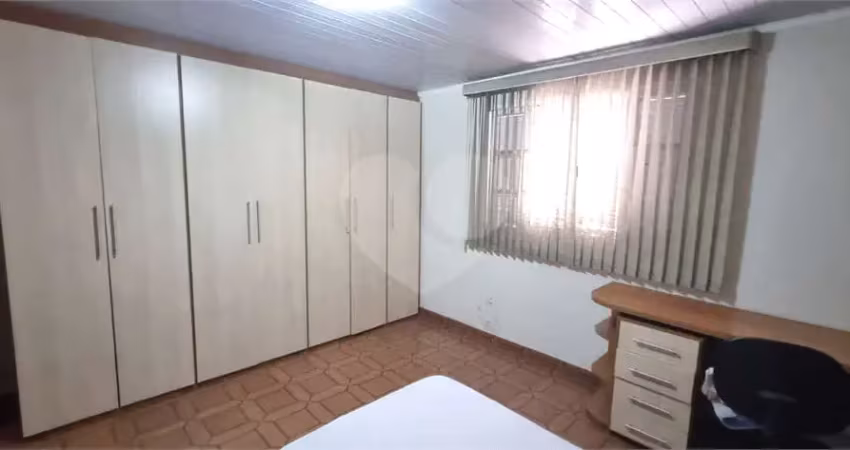 Venda de sobrado com 4 casas + loja na vila da saúde – excelente oportunidade para investidores! 344 úteis