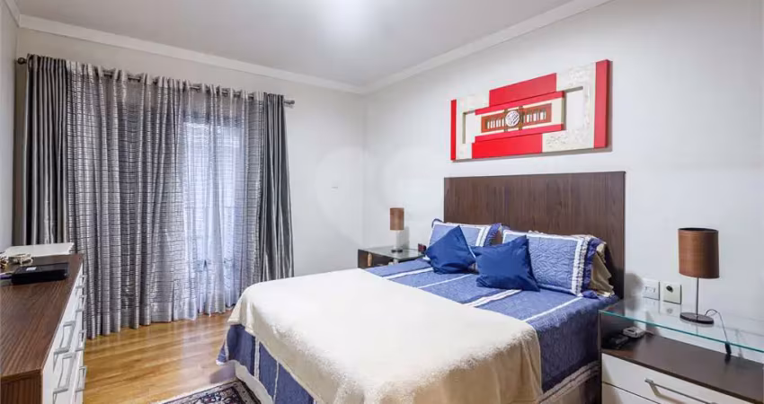 Apartamento com 4 quartos à venda na Rua André Mendes, --, Saúde, São Paulo