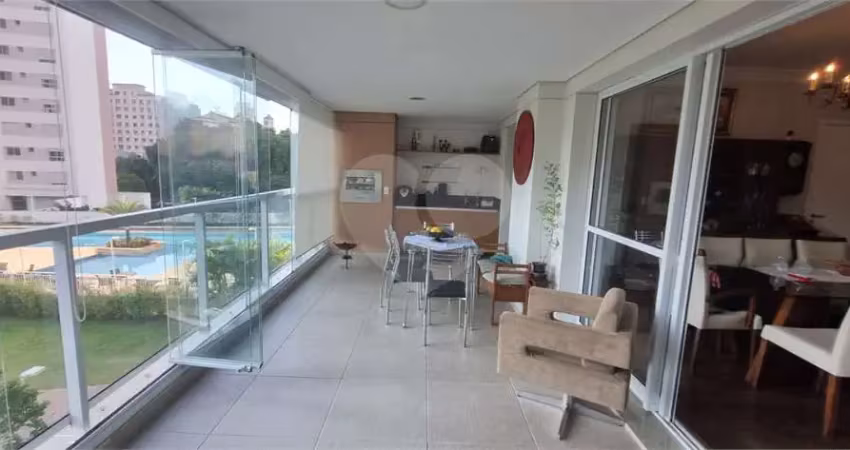 Apartamento na aclimação - são paulo sp - 4 dormitórios (3 suítes), varanda com churrasqueira, lazer completo e 3 vagas.