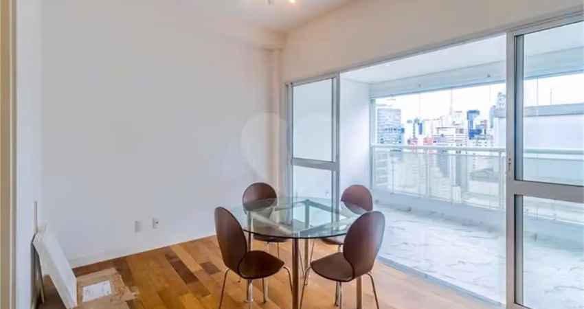 Apartamento com 2 quartos à venda na Rua Paim, --, Bela Vista, São Paulo