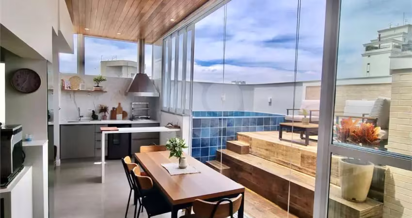 Cobertura reformada com piscina privativa aquecida em moema – 151m² | 3 dormitórios | 2 vagas