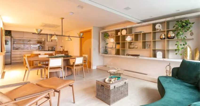 Apartamento reformado com 126?m², varanda, 3 dorms (2 suítes), 3 vagas – condomínio palais blanc – moema pássaros