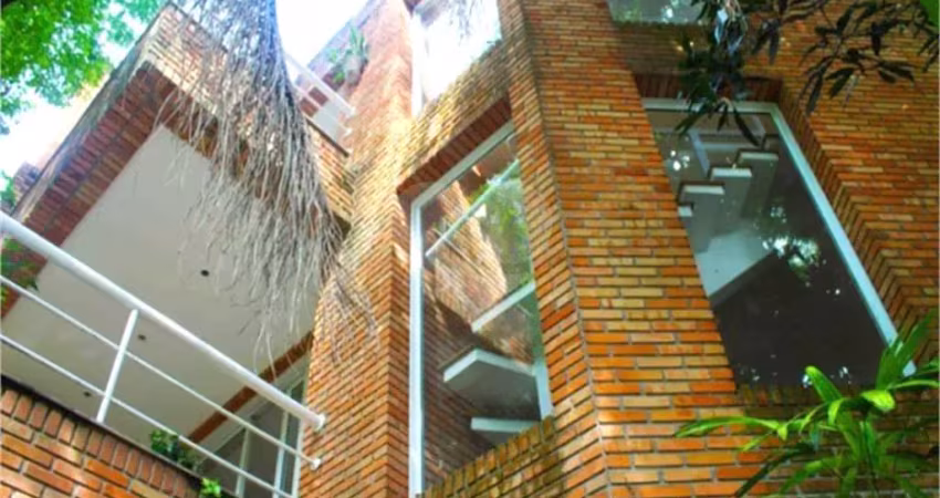 Excelente casa de condomínio em condomínio no alto da boa vista