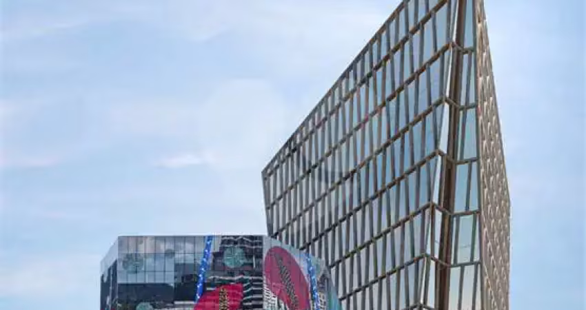 Primeiro empreendimento corporativo no brasil com as certificações leed zero energia e leed zero carbono e fitwell.