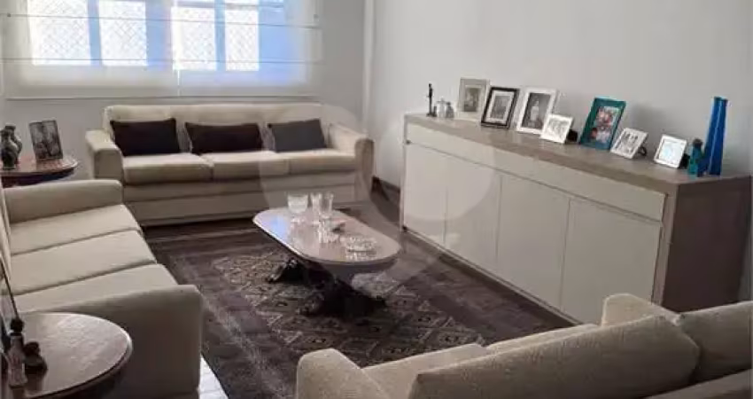 Oportunidade única: 3 dormitórios em condomínio exclusivo no paraíso!