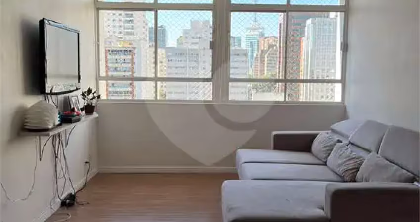 Paraíso / 100m² / 3 dormitórios / 1 suíte / 1 vaga de garagem