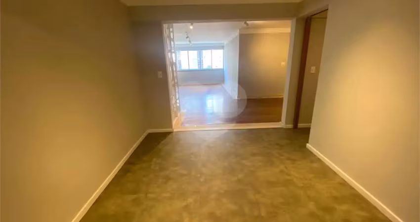 Jardins- apartamento reformado com 3 dorm/ 1 suite/ 2 vagas/ com ar condicionado/ lazer