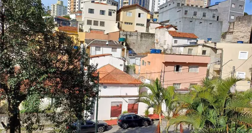 Casa com 12 quartos à venda na Rua Sabino, --, Saúde, São Paulo