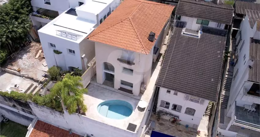 Oportunidade! casa a venda no morumbi com piscina e quatro dormitórios