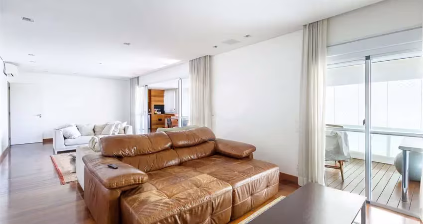 Apartamento com 3 suítes no coração da vila leopoldina