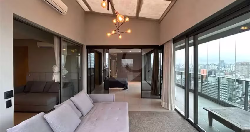 Duplex para venda em pinheiros com 4 quartos, sendo 4 suítes, 260m²