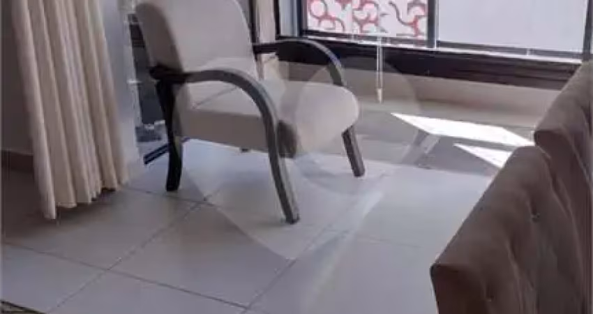 Apartamento de 1 dormitório, impecavelmente mobiliado, com 1 vaga de garagem à venda no paraíso..