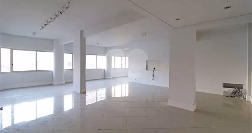 Apartamento amplo, de 180 m2 , 2 dormitórios  e 1 vaga, para venda em higienópolis
