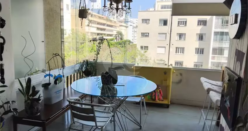 Higienópolis -  localização privilegiada - lazer com piscina -  reformado