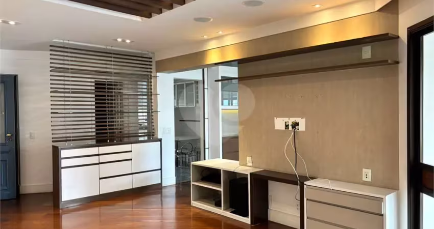 Excelente oportunidade de locação em moema, imóvel semi mobiliado com 146m², 3 dormitórios e 2 vagas
