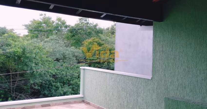 Casa Assobradada em Vila do Conde - Barueri, SP